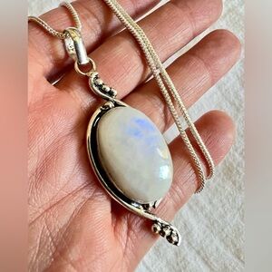 925 Elegant Rainbow Flash Moonstone Necklace Pendant